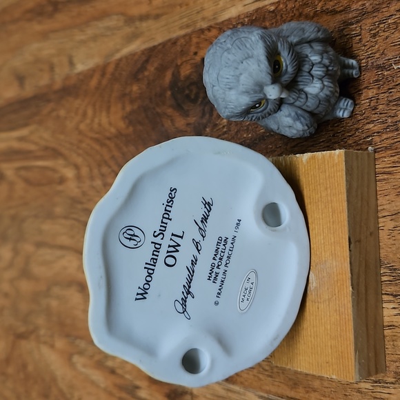 Jackie Smith Franklin Porcelains OWL - Picture 3 of 3